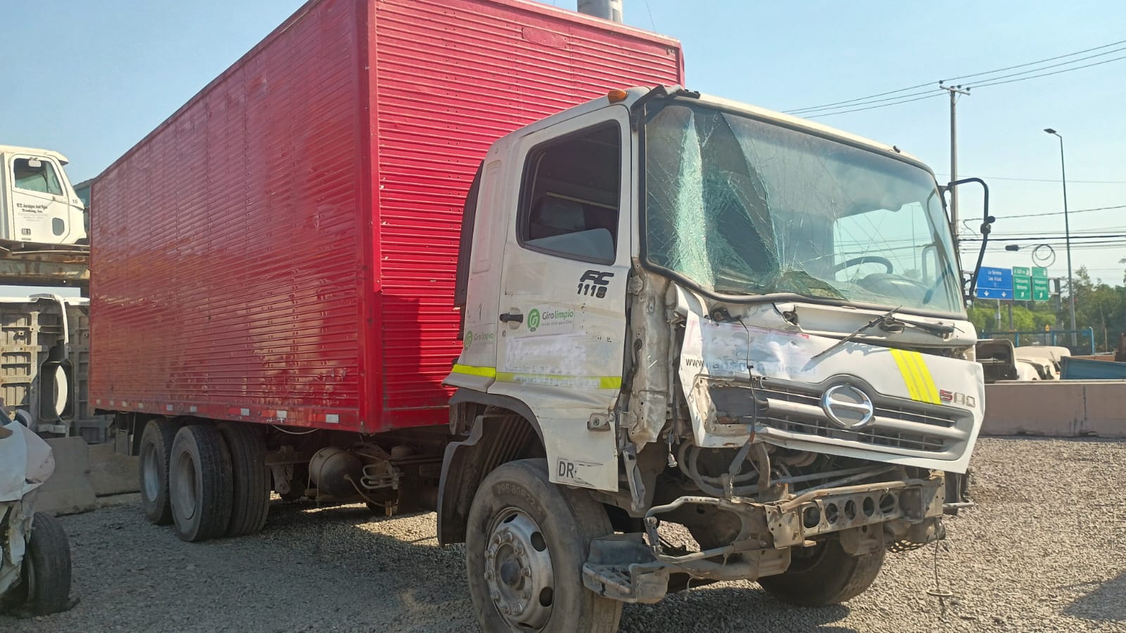  Hino 500 , FC 1118 2006    EN DESARME
